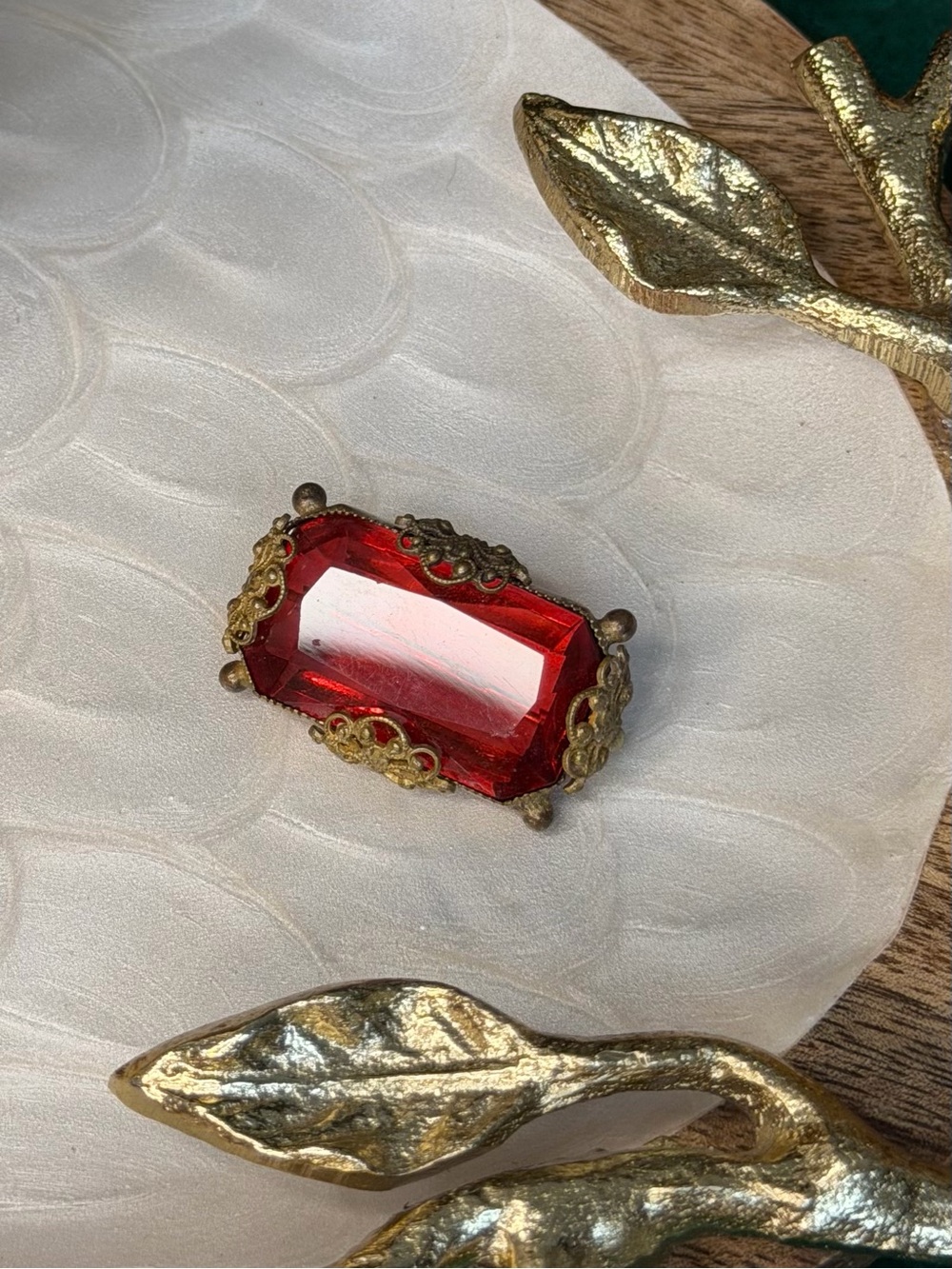 Antique Bohemian Czech Ruby Red Glass Brooch Edwardian Era - Picture 2 of 4